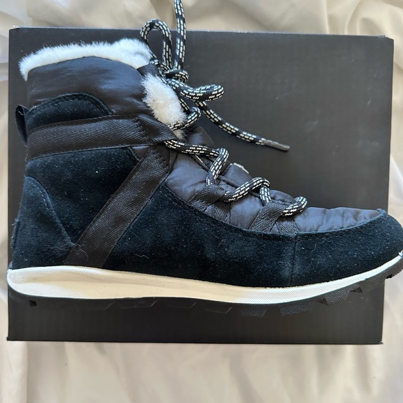 Sorel Whitney Flurry Boots - Picture 6 of 13